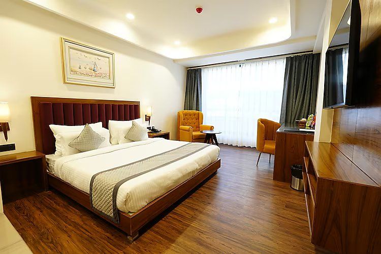 Superior King Room