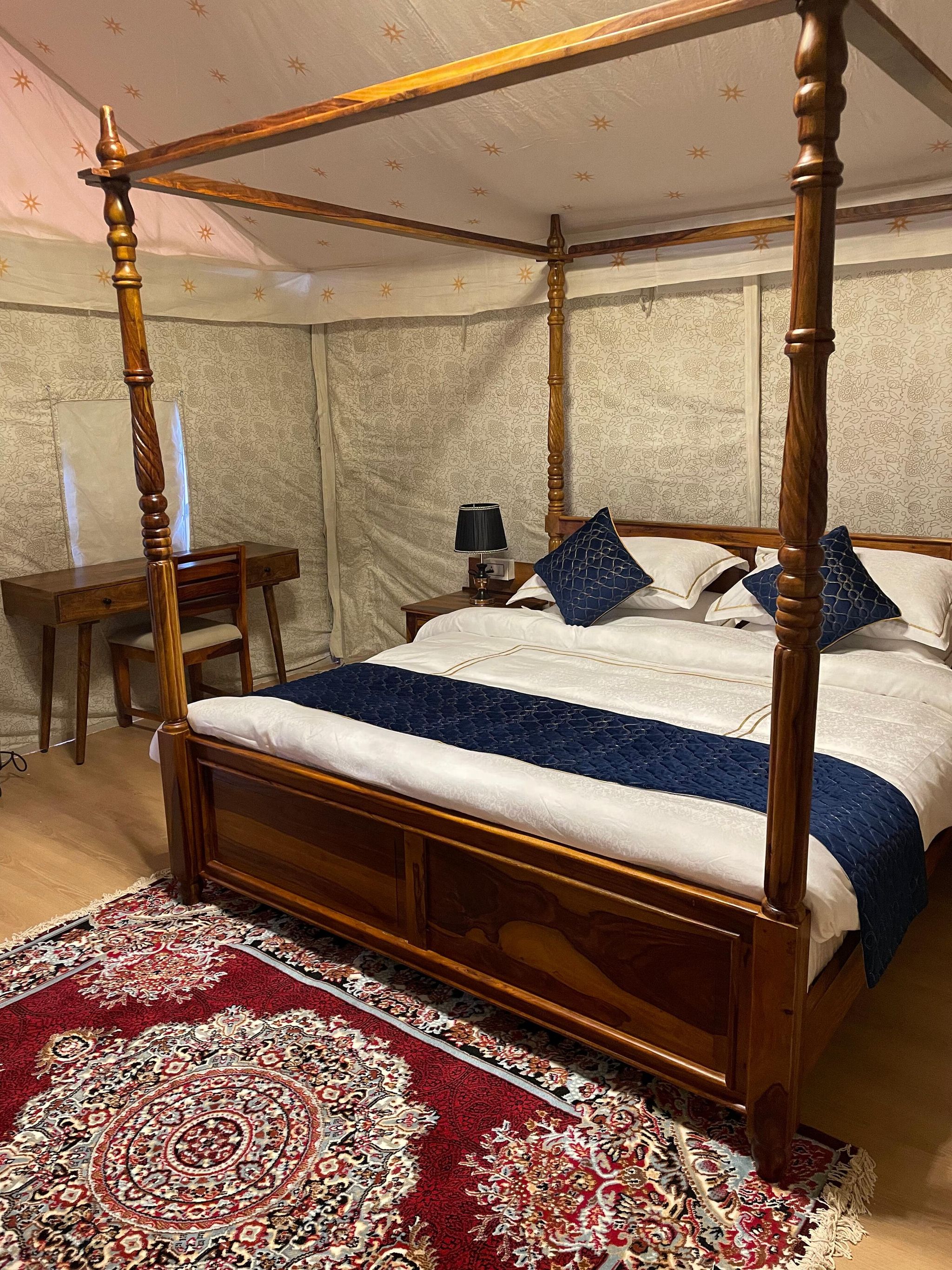 Deluxe Suite Camp