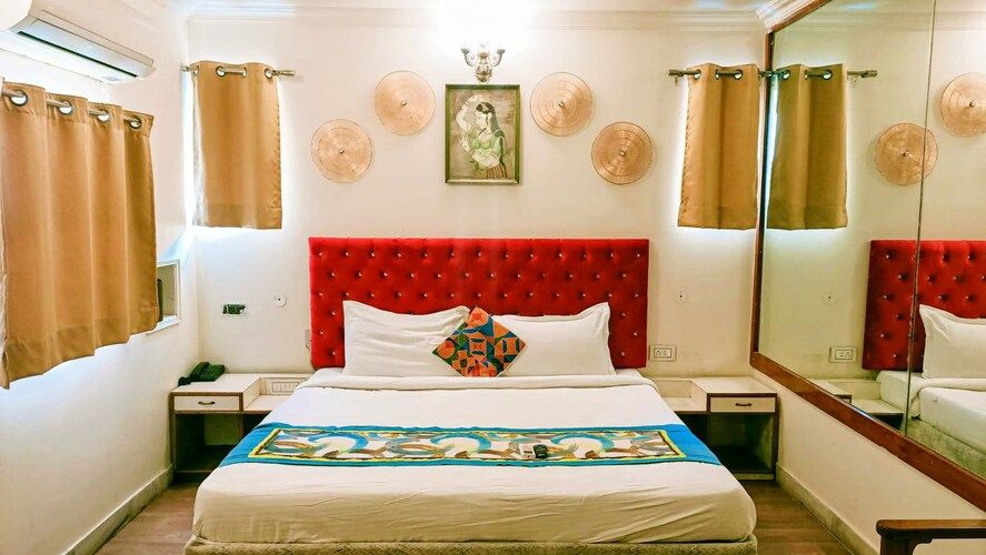 Suite Room