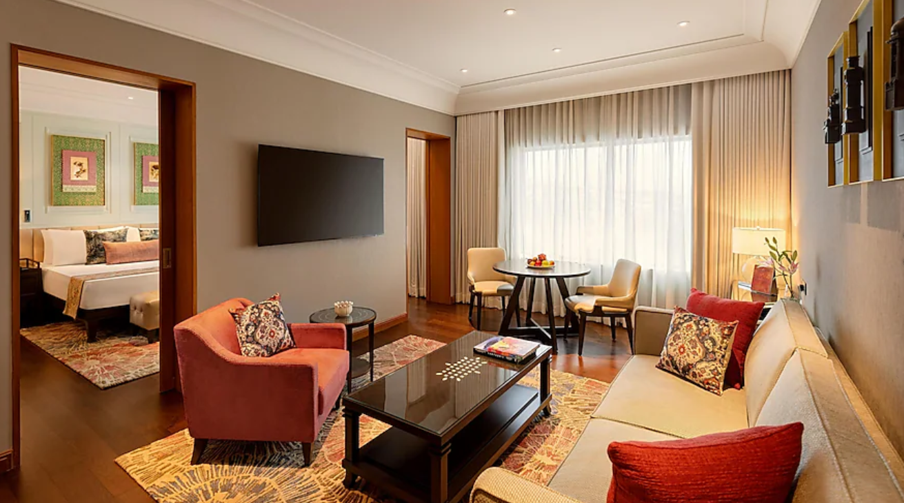 The Qutb Suite with Club lounge access