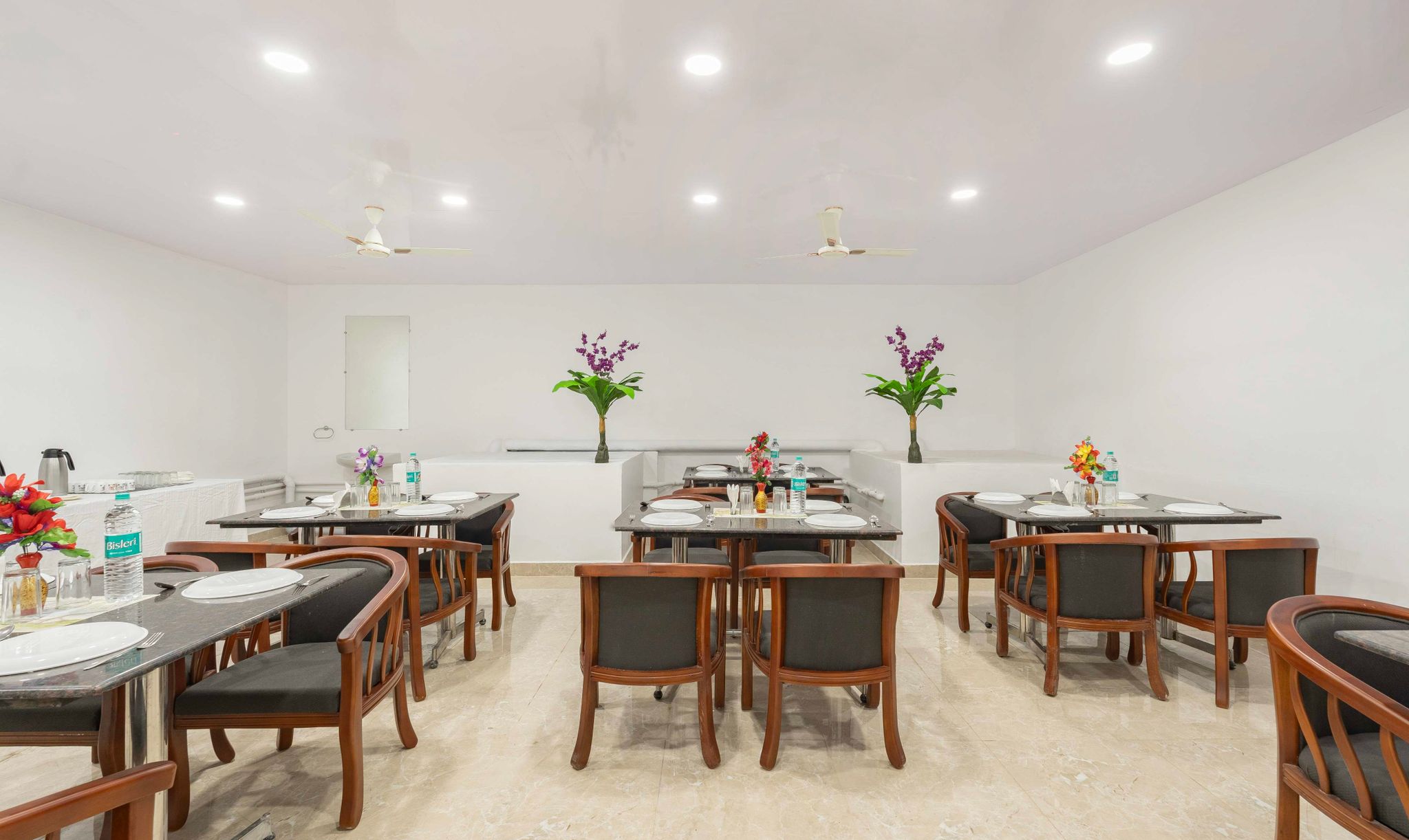 Food & Dining
