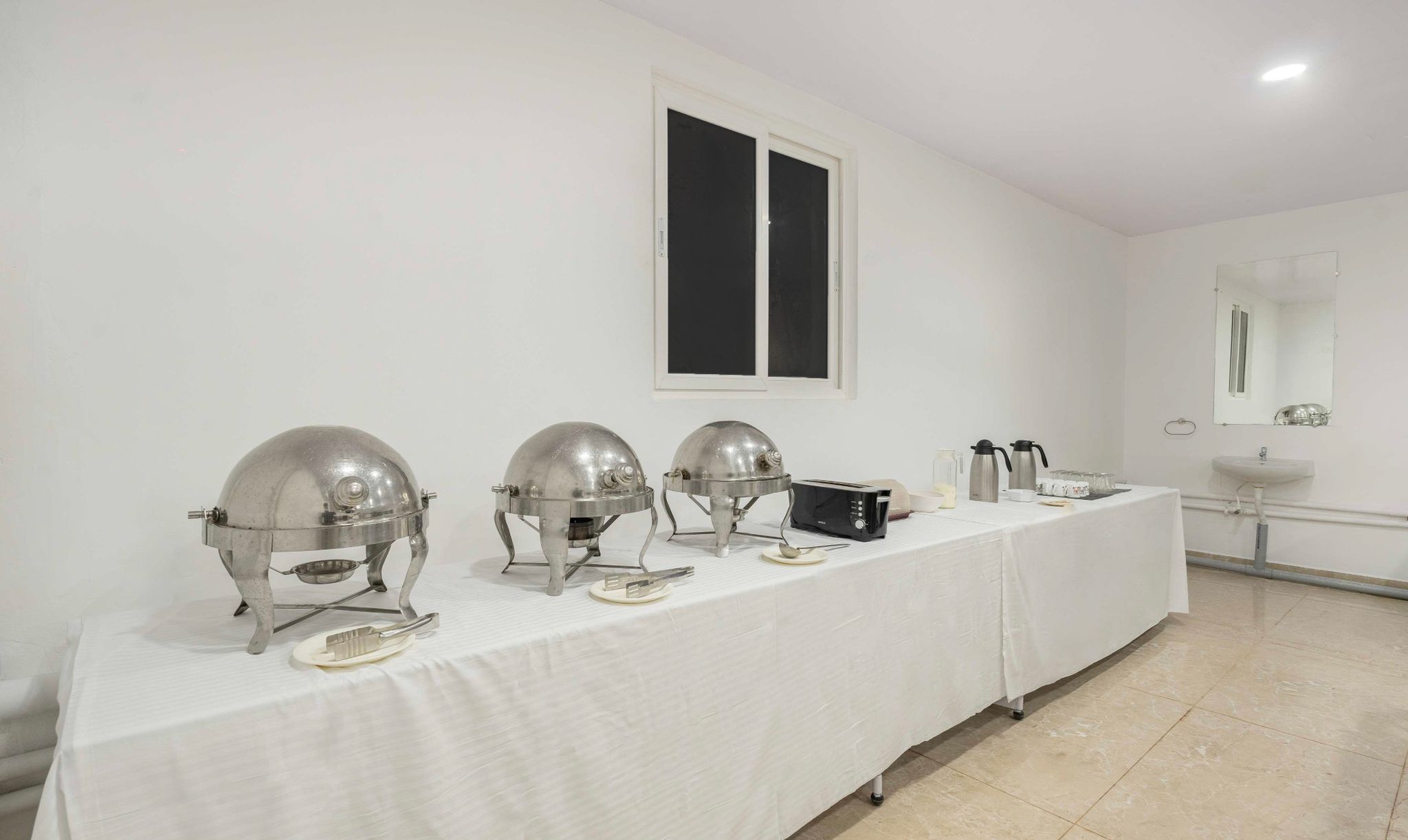 Food & Dining