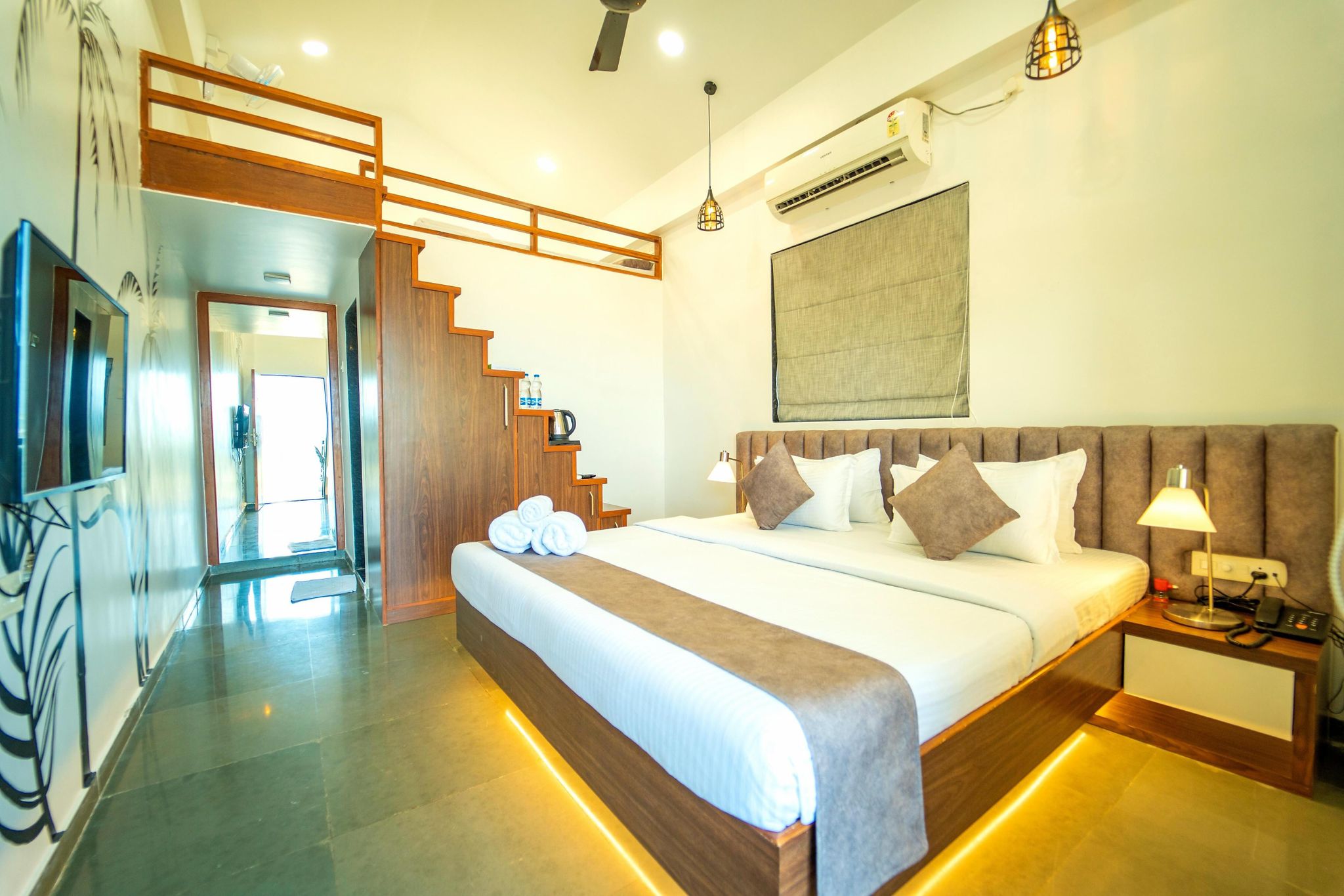 Cocos Inn Resort Sea View Premium Room With Balcony 2