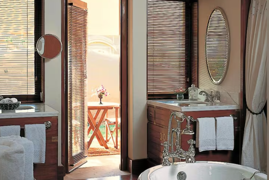 Luxury Tent, King Bed