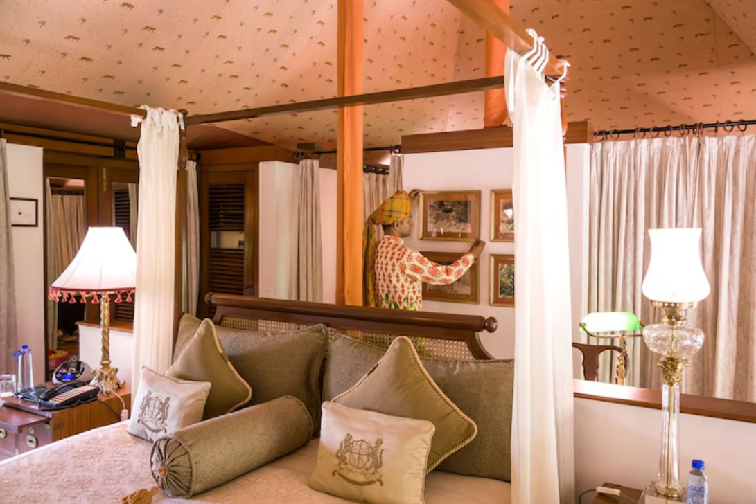 Luxury Tent, King Bed