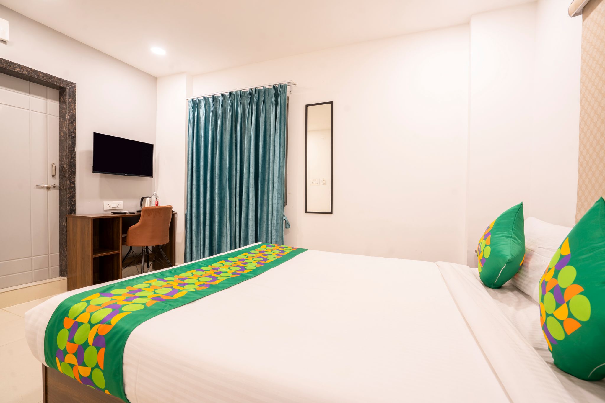 Treebo De Alphabet Gachibowli Standard Room 8