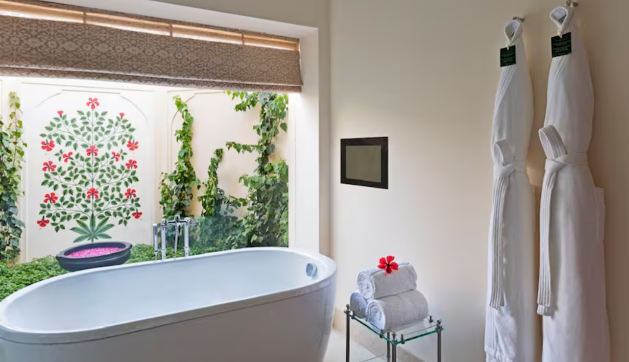 The Oberoi Sukhvilas Spa Resort Premier Rooms 5