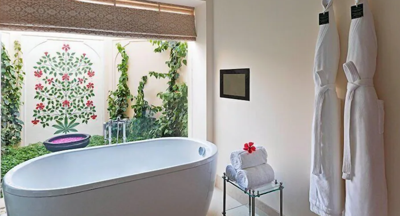 The Oberoi Sukhvilas Spa Resort Luxury Villas with Private Pool 4