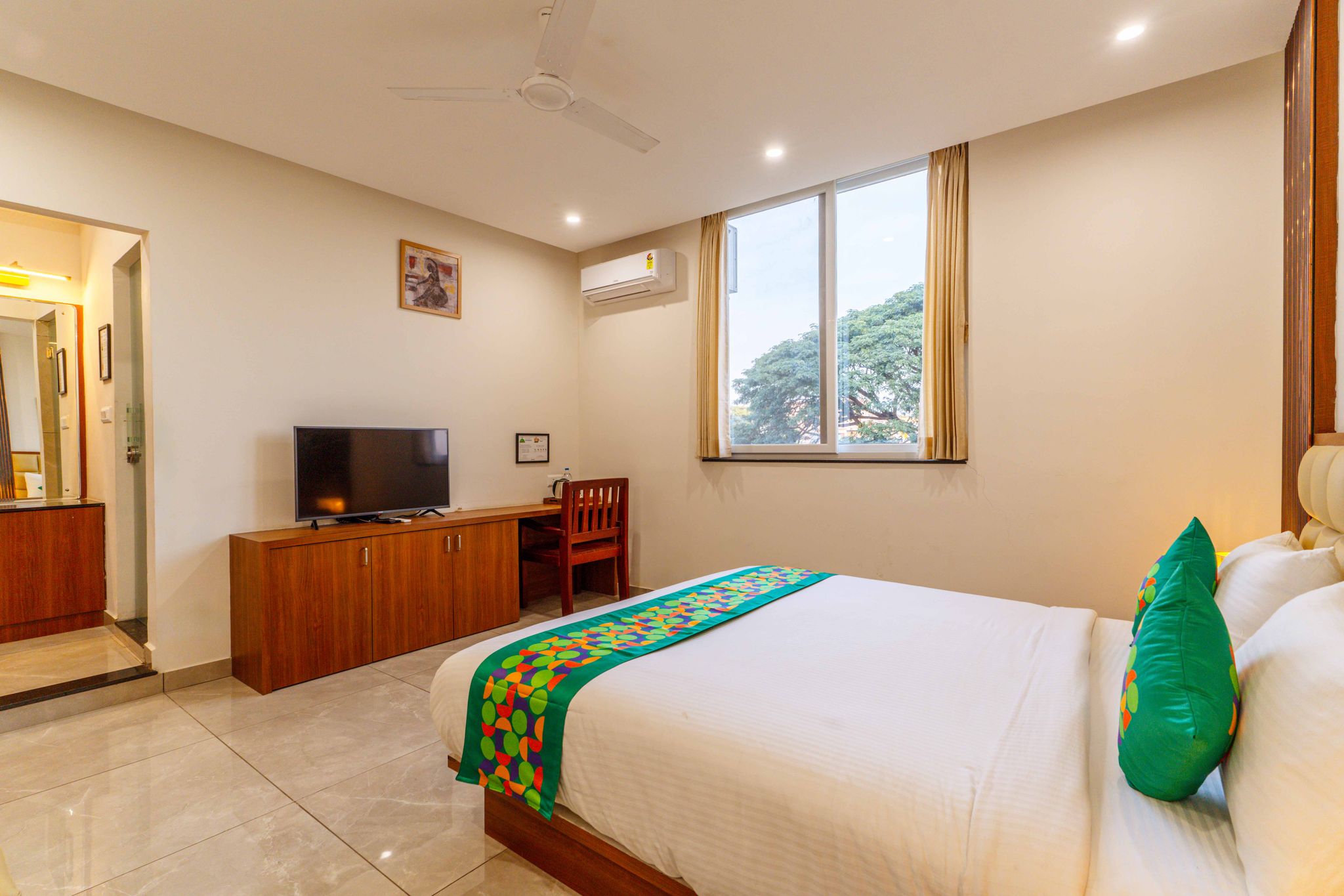 Treebo Rc Comforts Standard Room 6