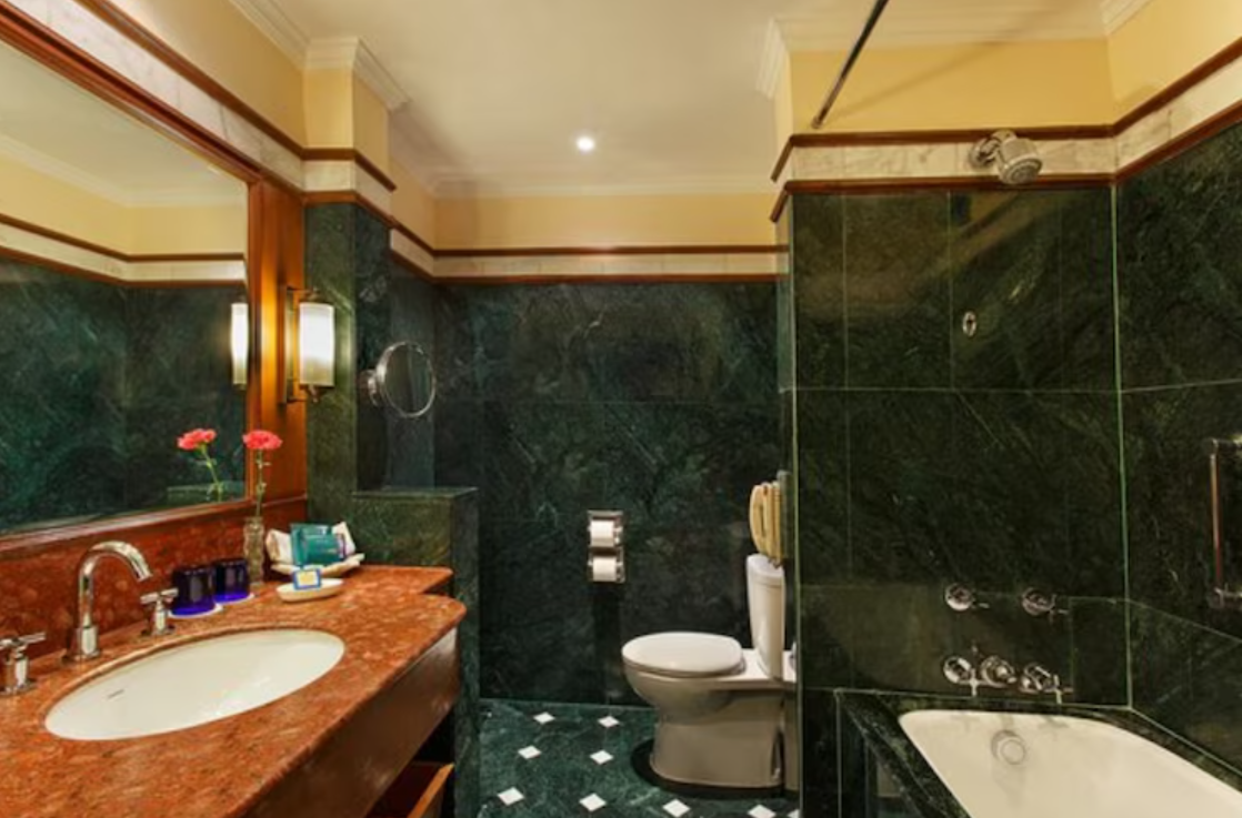 Deluxe Suites