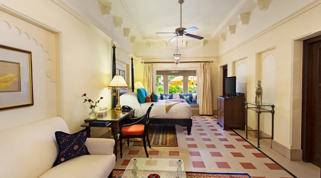 Premier City Palace View Room with Semi Private Pool