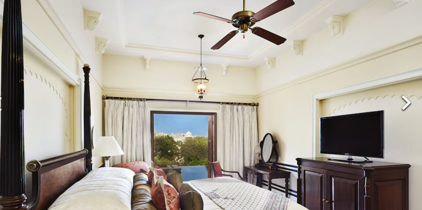 Premier City Palace View Room with Semi Private Pool