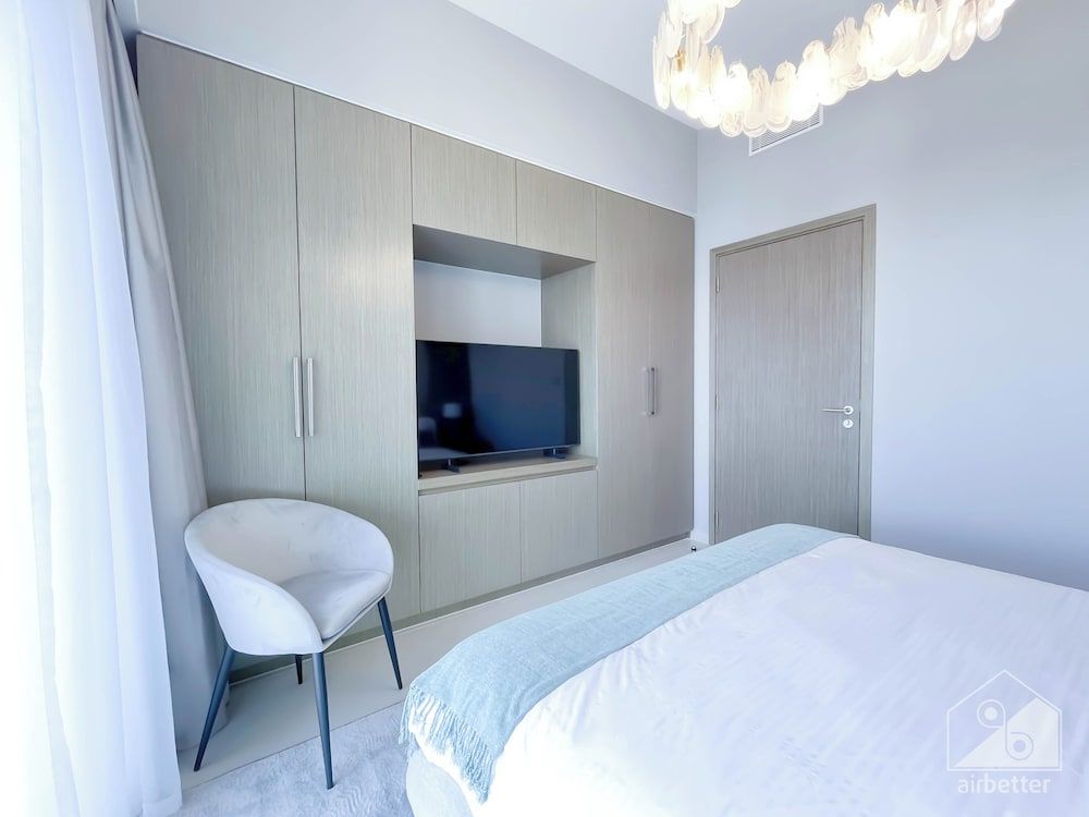 Luxury Burj Royale Apt balcony & Breathtaking View Apartment (2 Bedrooms) 5