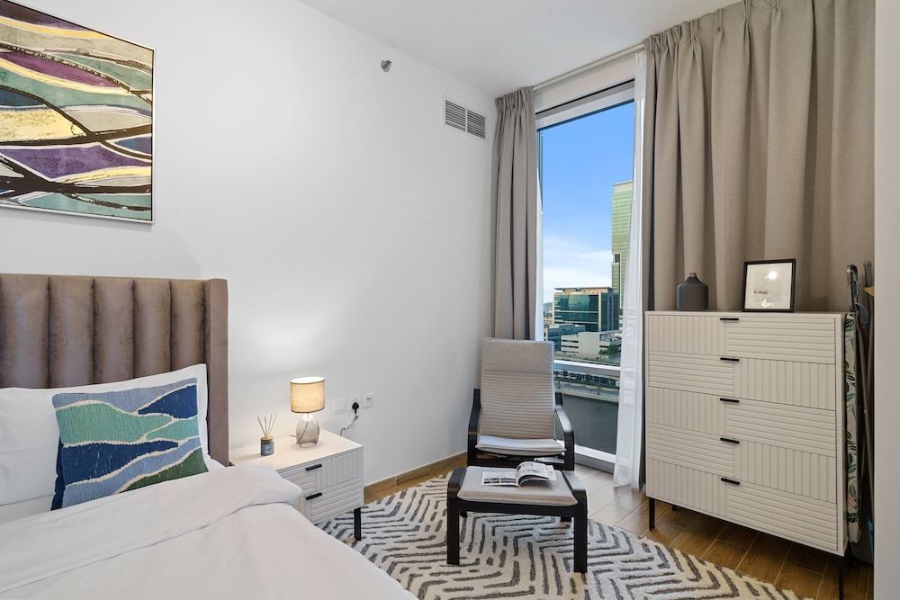 Manzil - 1 BR Apt in Noora Tower w Canal Views