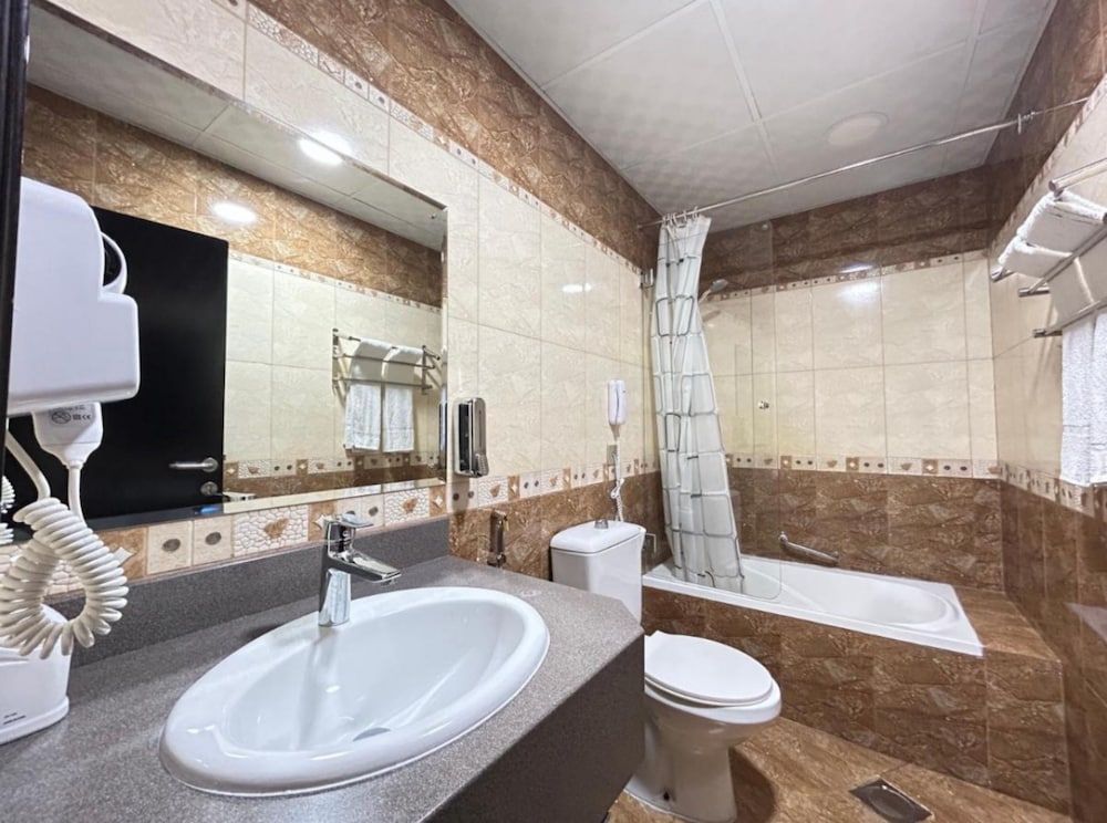Royal Prestige Hotel