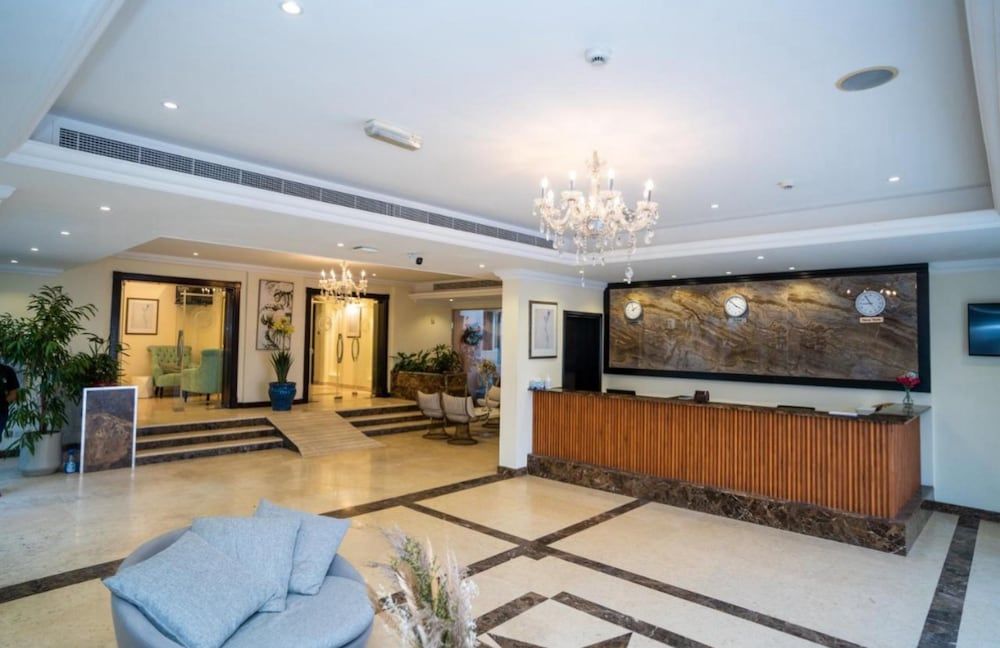 Royal Prestige Hotel
