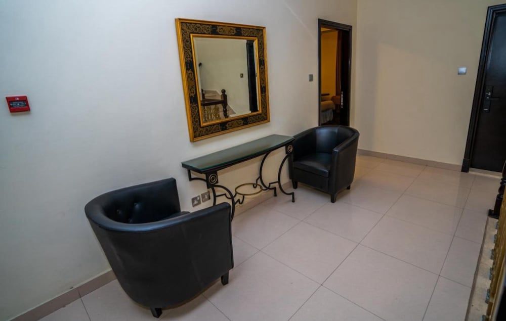 Royal Prestige Hotel