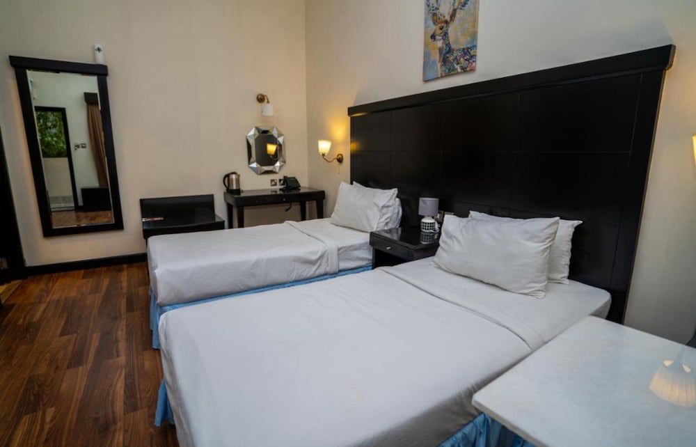 Royal Prestige Hotel
