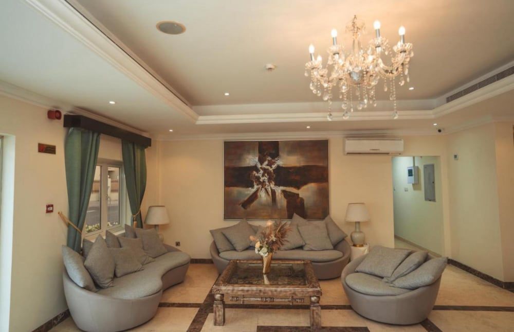 Royal Prestige Hotel