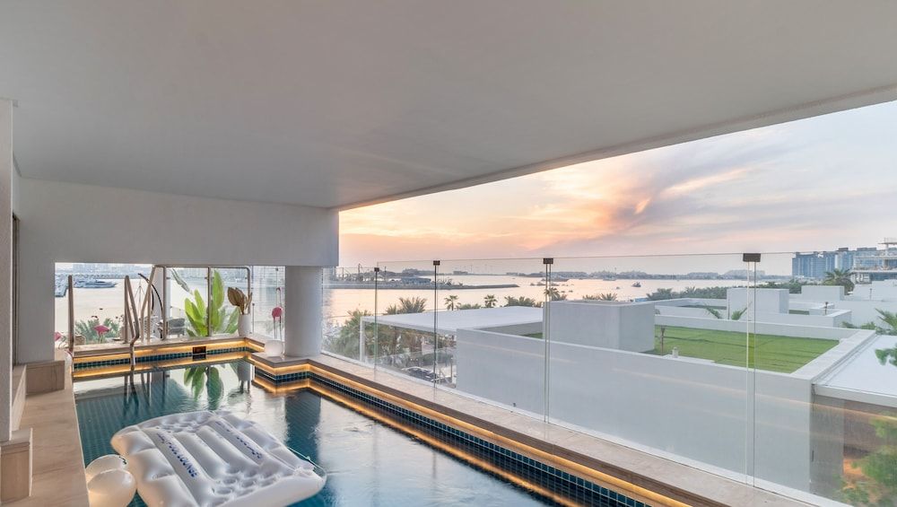 Manzil - 4BR | FIVE Palm | Private Pool & Beach