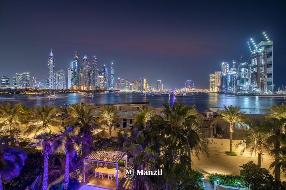 Manzil - 4BR | FIVE Palm | Private Pool & Beach