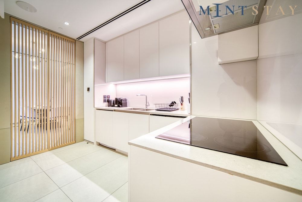 Address JBR - Mint Stay
