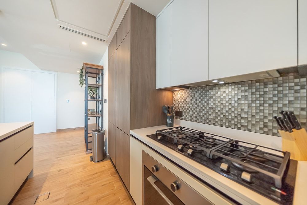 Tranquil 2BR Haven in Heart Dubai Marina