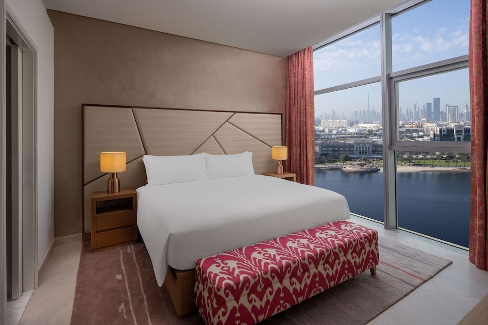 Hilton Dubai Creek Hotel & Residences Apartment, 1 Bedroom (Creek) 2