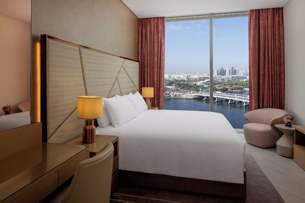 Hilton Dubai Creek Hotel & Residences Apartment, 1 Bedroom (Creek) 3