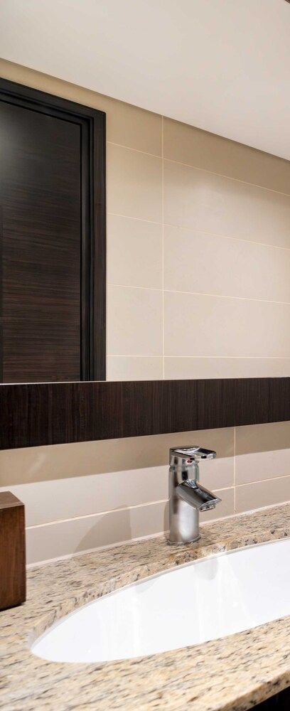 LUX The Anantara Residence Suite 2
