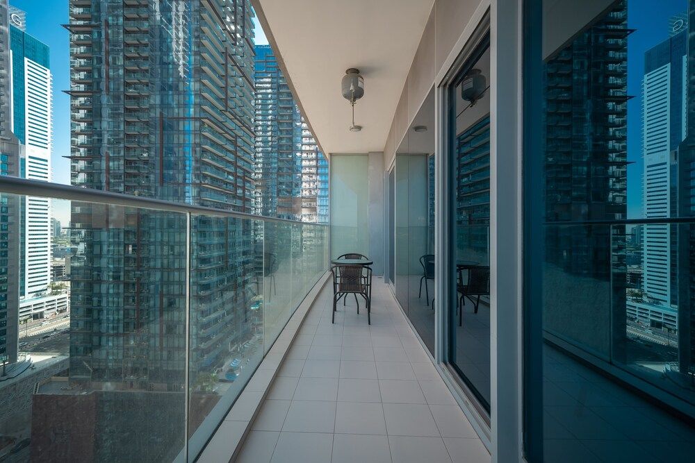 Exquisite 1BR Haven Partial Sea View