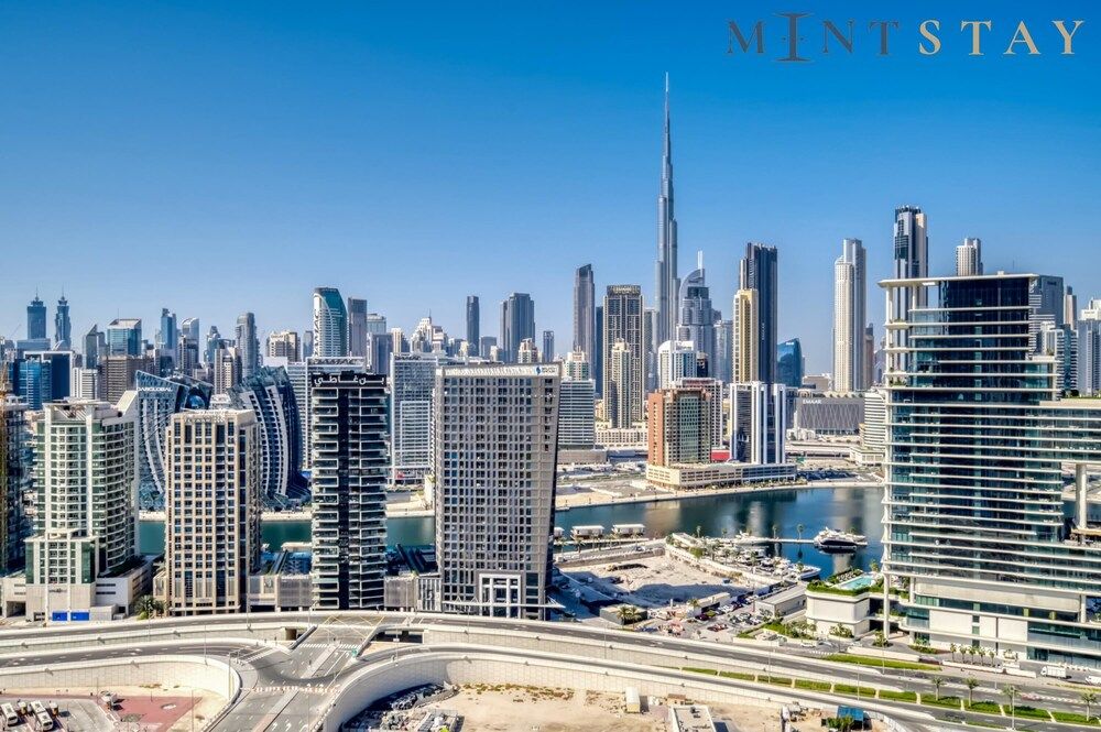 Cozy Studio w Burj Khalifa Balcony Retreat