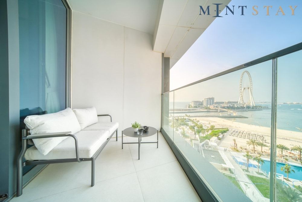 Address JBR Beachfront Living w Ain Dubai View
