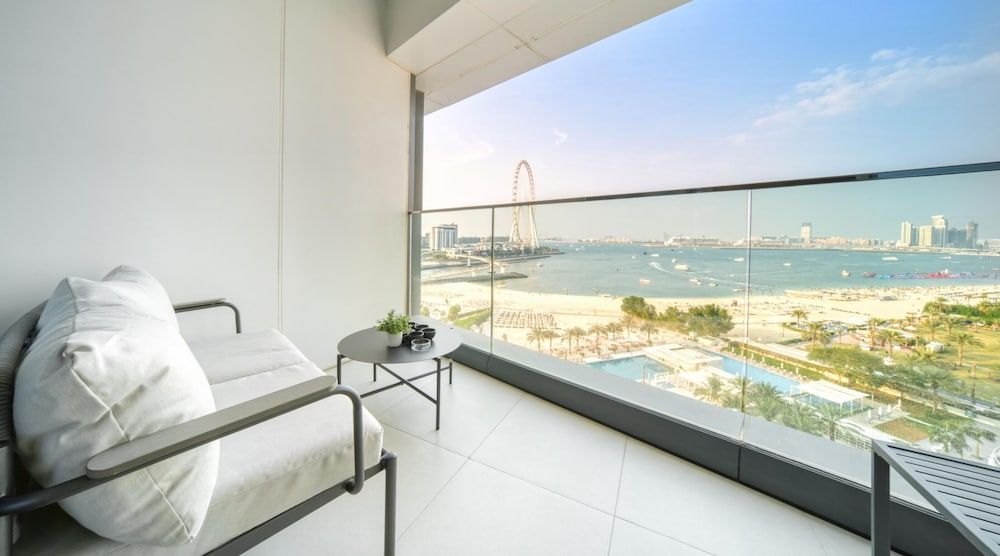 Address JBR Beachfront Living w Ain Dubai View