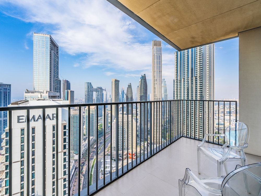 Spacious Apt With Spectacular Burj Khalifa Views