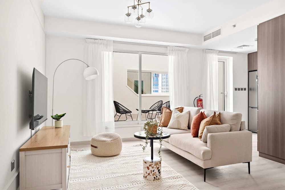 Silkhaus Millennium Executive Tower