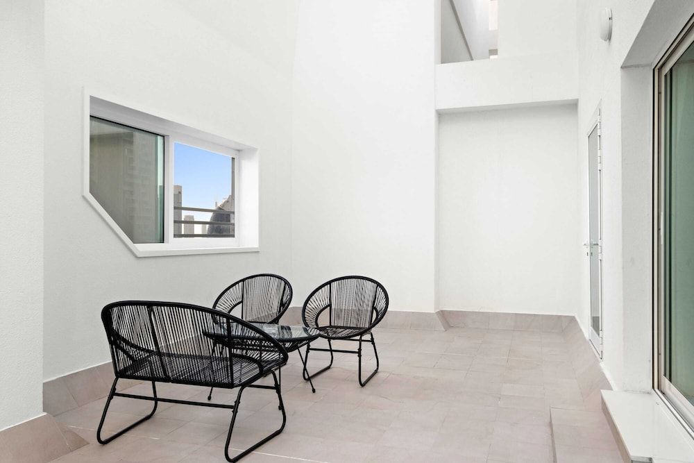 Silkhaus Millennium Executive Tower