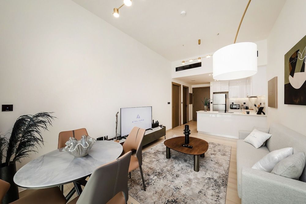 Excellent 1BR in Binghatti Crescent