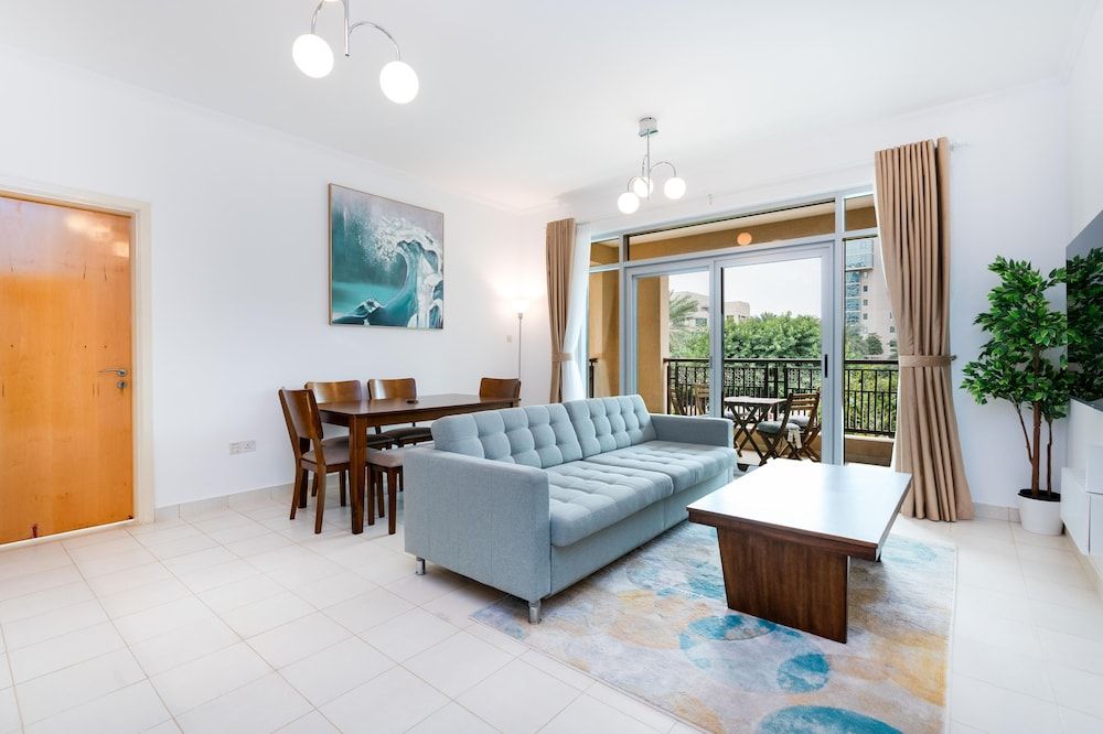 Premier Apartment