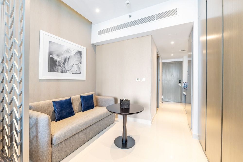 Downtown Ultra Luxury Studio Suites