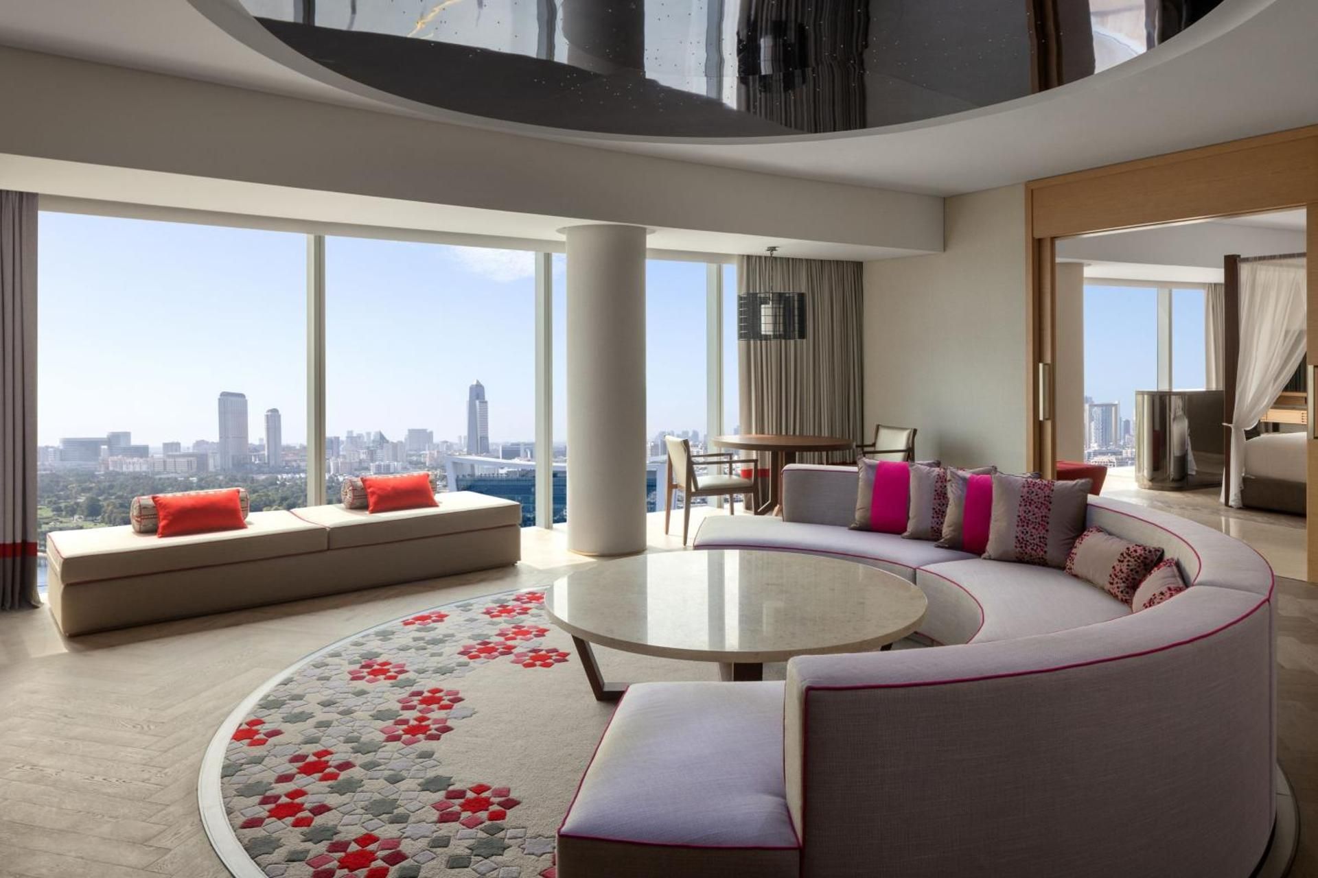 Honeymoon King Suite with Water View - M Club Lounge Access