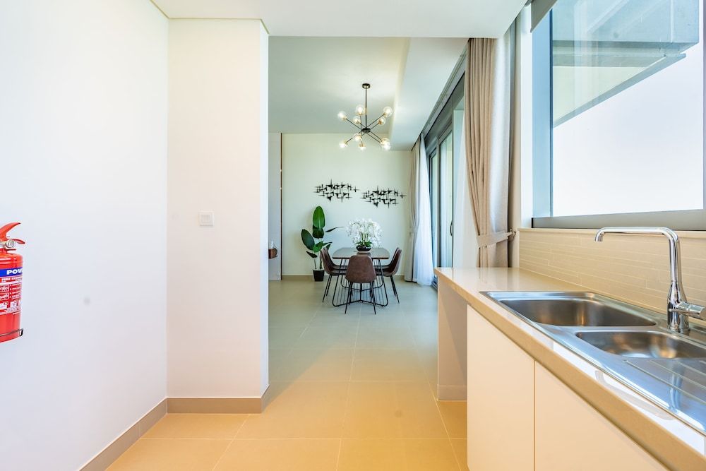 Primestay - 2BR in 52-42 Tower -marina