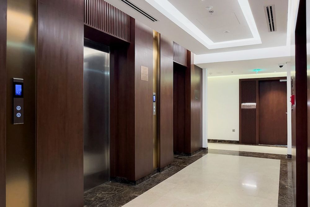 Luxe 3BR with Burj Khalifa view