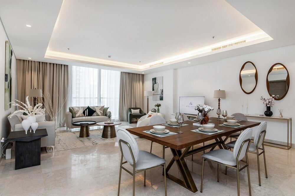 Luxe 3BR with Burj Khalifa view