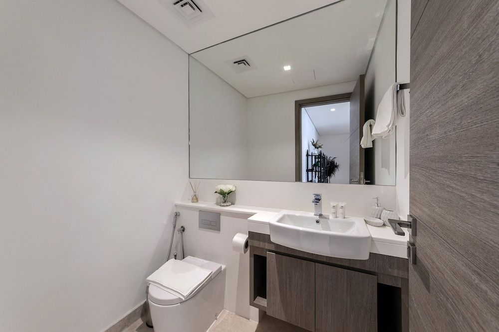 Luxe 3BR with Burj Khalifa view