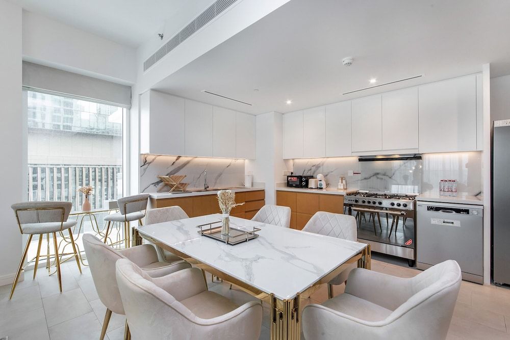 Exclusive 2BR at La Vie with sea view