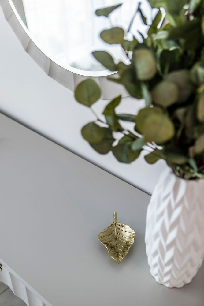 Exclusive 2BR at La Vie with sea view