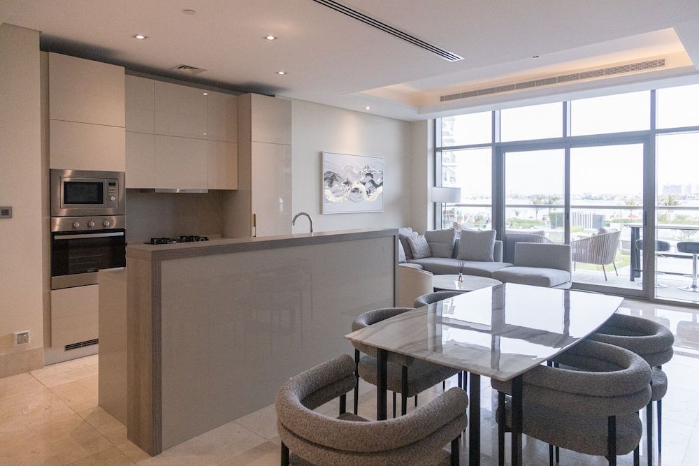 Palm Perfection 3BR with Private Beach