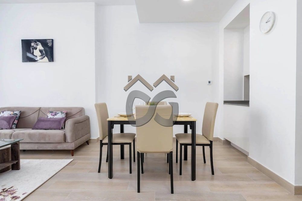 Lovely 1br Apartment In Jumeirah Village Circle