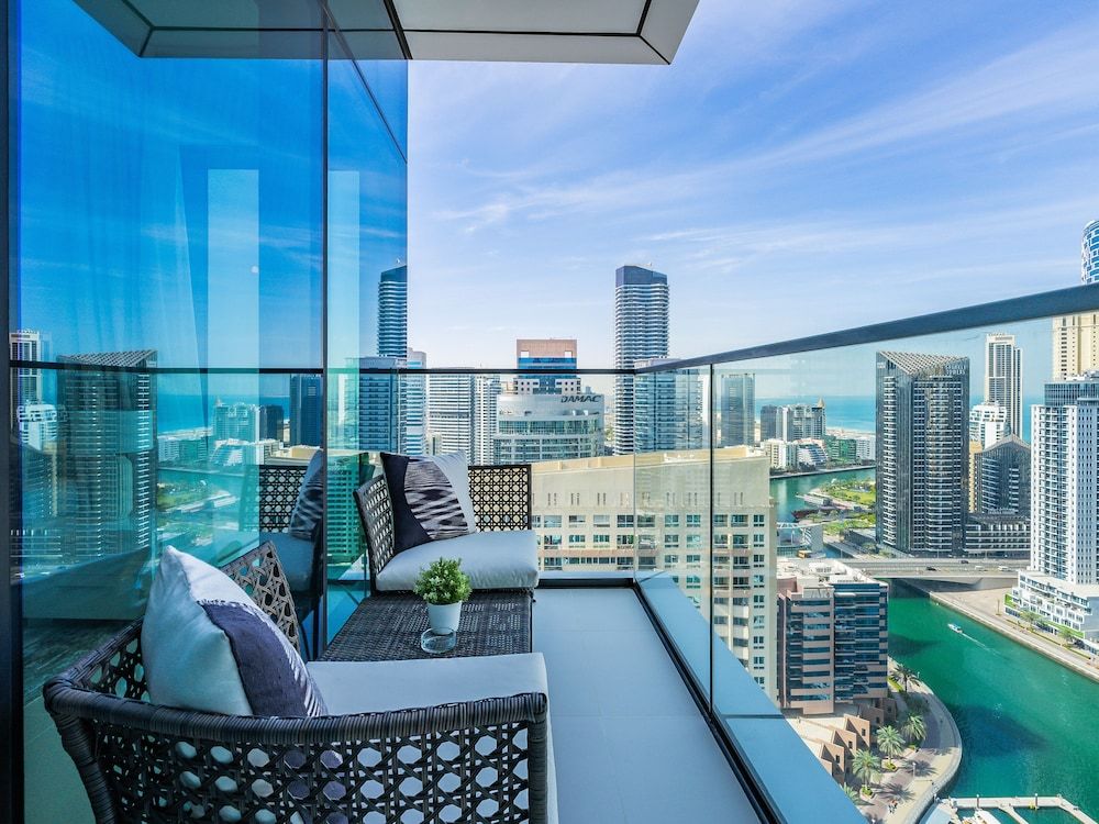 Hidden Gem Waterfront With Harbor View